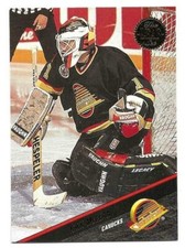 KIRK MCLEAN 1993-94 LEAF CARD NM-MT CONDITION