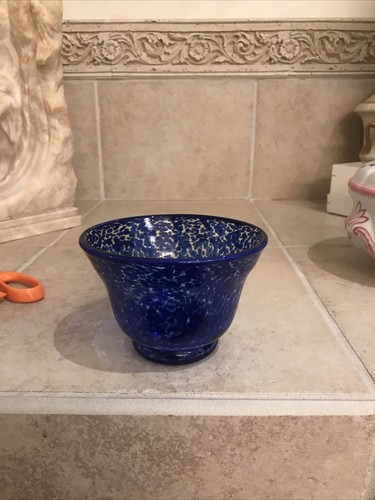 Vintage Art Deco Cobalt Blue Smooth Glass Small Lip Bowl 5 1/2” Wide - Picture 2 of 7