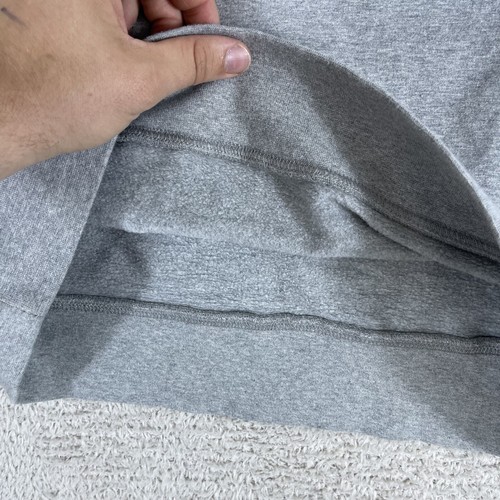 Kirkland Signature Crewneck Sweatshirt Mens S/ Women's M Gray Embroidered Costco - Picture 9 of 9