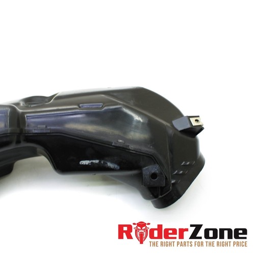 SUZUKI GSXR600 GSXR750 2008 2009 JUEGO DE CONDUCTOS DE AIRE RAM TUBO DE ADMISIÓN IZQUIERDO DERECHO NEGRO - Imagen 12 de 17