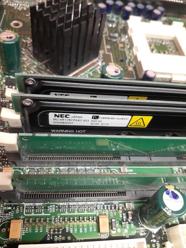 DELL 070PMC 70PMC Motherboard REV A01 + Memory + I/O Shield - Picture 3 of 4