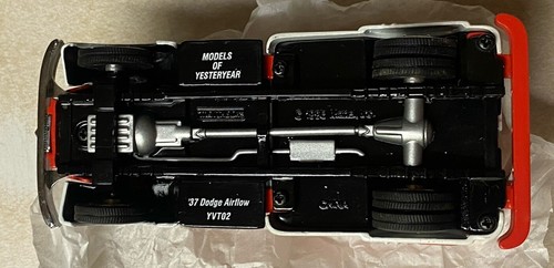 MATCHBOX COLLECTABLES BUDWEISER 1937 DODGE AIRFLOW DELIVERY TRUCK 1:43 SCALE - Picture 11 of 11