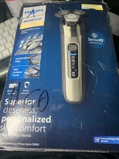 Philips Norelco 9400 Wet & Dry Shaver - S9502/83 Read