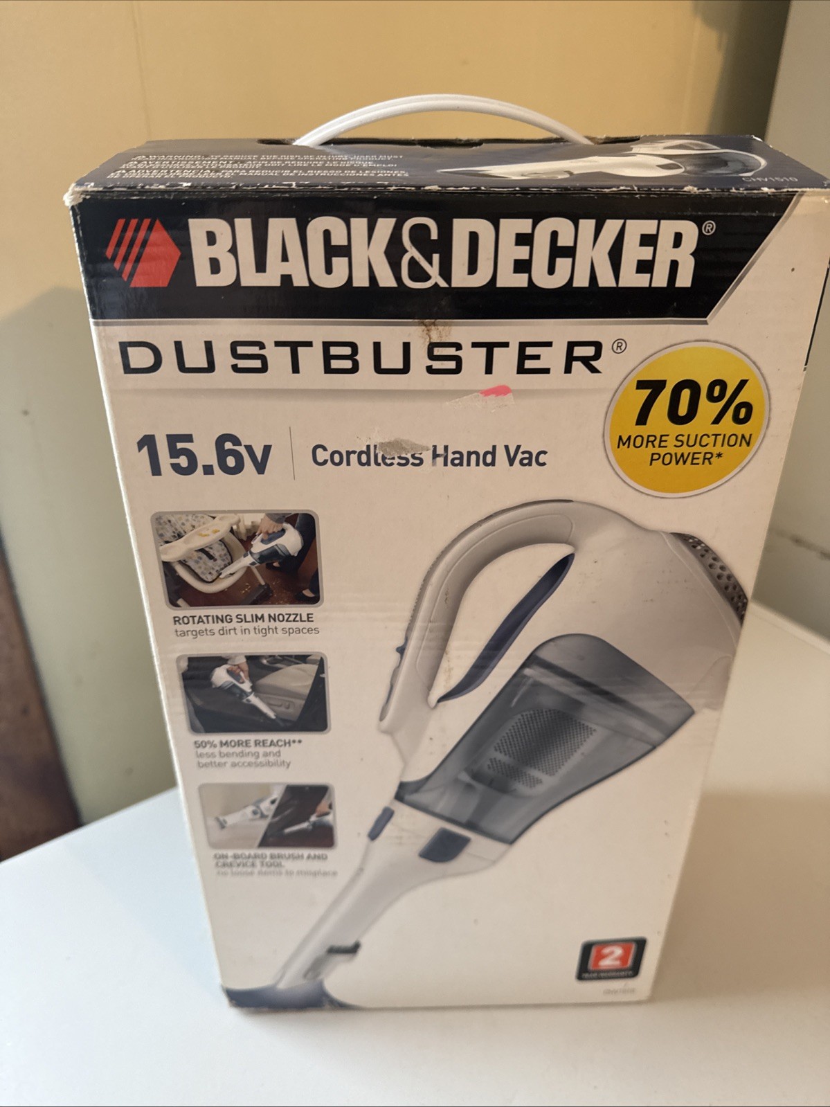 BLACK+DECKER (2010) Dustbuster 15.6 V Hand Vacuum (White) - CHV1510(NEW)