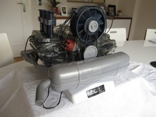 Porsche 911 Funktionsmodell Boxermotor Maßst...