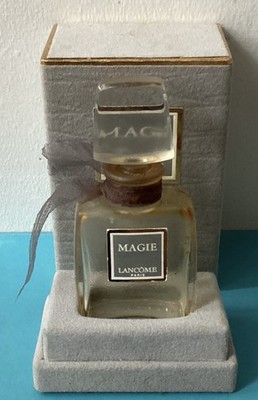 VINTAGE MAGIE VON LANCÔME PARIS DUFTFLASCHE IN SCHACHTEL LEER, ABER EINIGE RÜCKSTÄNDE VORHANDEN