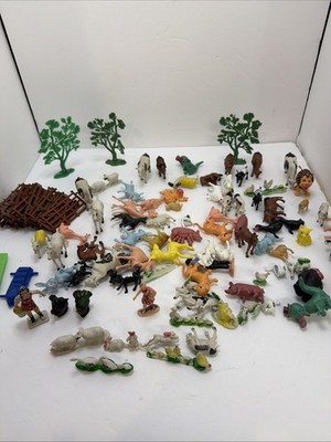 Lot Of Farm Animal Toy Figures Plastic Minis Horse Pig Bird Cow People Rabbits +