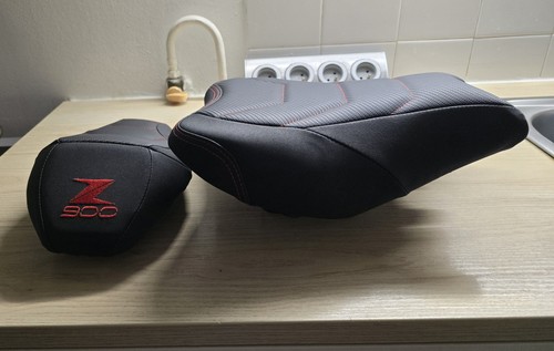 Selle Confort complète Z900 2019/2024 Red Color Kawasaki - Picture 9 of 10