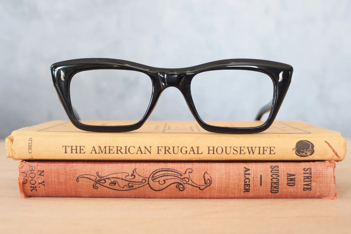 Vintage American Optical Cat Eye Eyeglasses Black Crystal Clear AO 44-22 USA Vintage Cat Eye American Optical L.Blue/Clear 44-22  main image 3