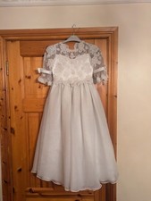 Girl's Communion Dress Flower Detail Age 9/10 Beautiful Dress flowergirl wedding