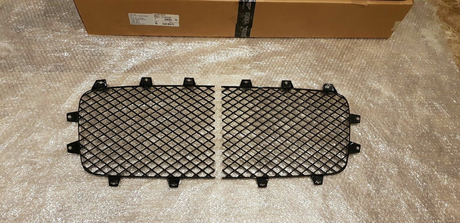 Bentley Bentayga Black Radiator Grill Set