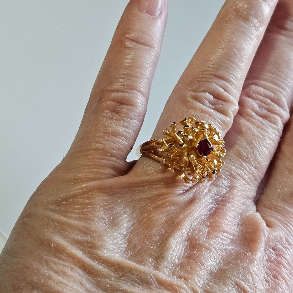 Vintage 18K HGE Red Rhinestone Cocktail Ring Size 5.75 | eBay