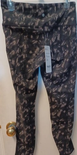CRAZ YOGA High Rise Camo size 8-10 Waist 28-32. - Picture 2 of 3