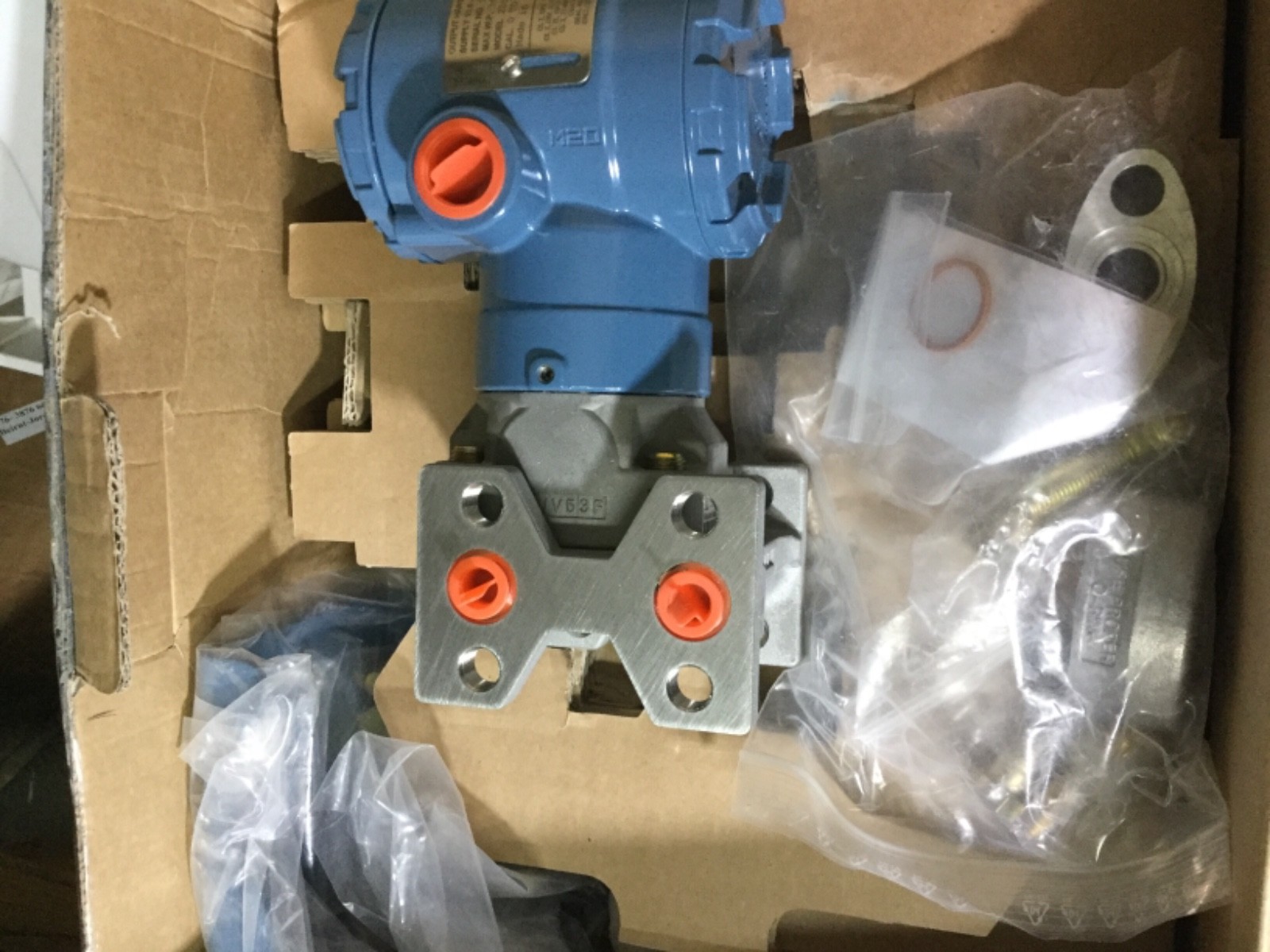 EMERSON Rosemount 2051 Pressure Transmiter withe HART 2051CD3A02A1BH2B2K6DFQ4 eBay