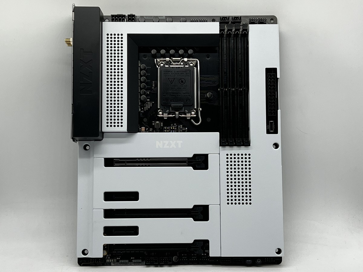 NZXT N7 Z790 ATX Motherboard LGA1700 DDR5 N7-Z79XT-W1 White NZXT N7 Z790 ATX Motherboard LGA1700 DDR5 N7-Z79XT-W1 White