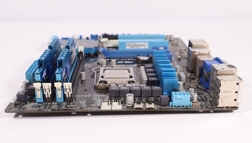 ASUS P8Z77-V LE PLUS Z77 ATX Motherboard w/Intel Core i7-2700K & 16GB DDR3 - Photo 4/6