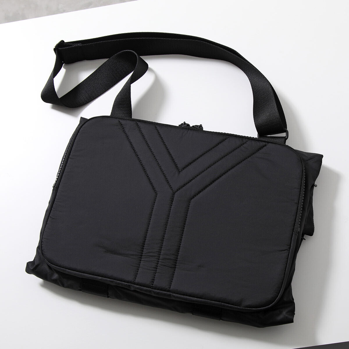 Y-3 Shoulder Bag CN X BODY Convertible CrossBody Black Y-3 Shoulder Bag CN X BODY Convertible CrossBody Black