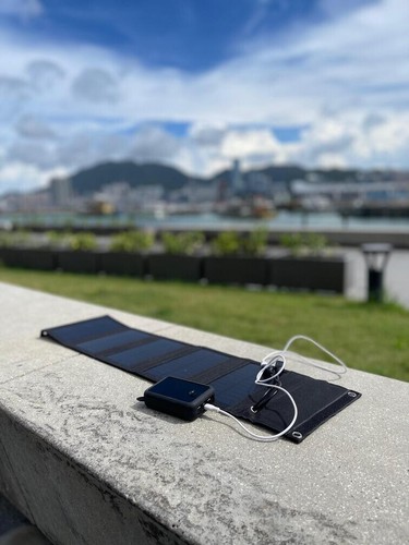 PV-ENer - Solar Charging Panel (With Powerbank) for Phone Charger Emergency - 第 3/8 張圖片