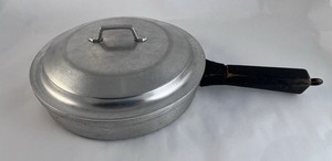 Vintage Miracle Maid Cookware G2 9.5” Cast Aluminum Skillet Frying Pan with Lid