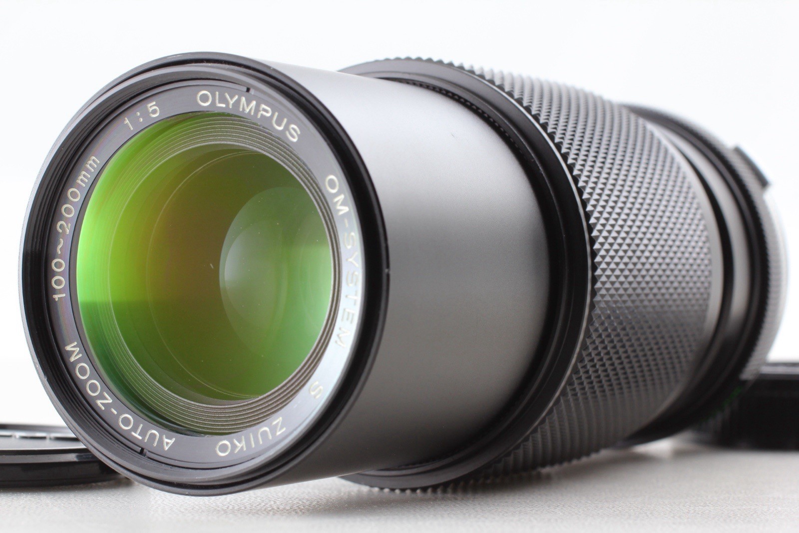 Olympus OM S Zuiko Auto 100-200mm F/5