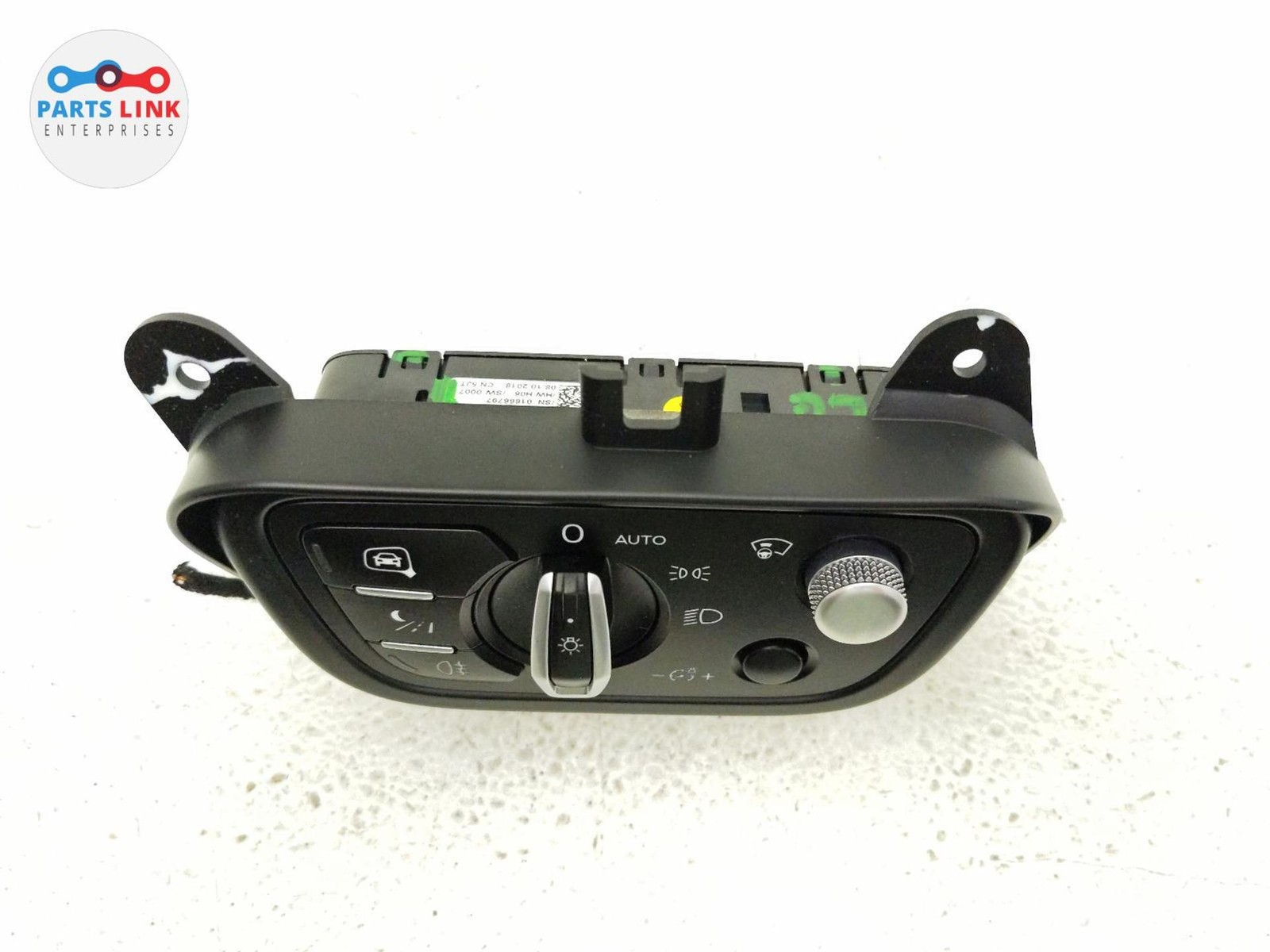 2016-20 BENTLEY BENTAYGA HEADLIGHT CONTROLS BUTTONS DIMMER SWITCH HARNESS PLUG