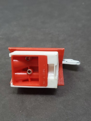 Snoopy Pencil Sharpener 1958 Syndicate Snoopy's Dog House #325/6 Vtg Hong Kong - Picture 5 of 5