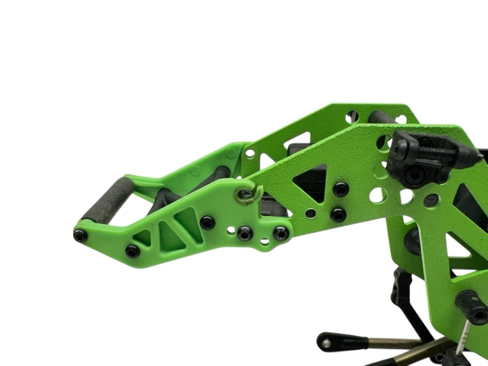 Losi Mini LMT 1/18 Scale Chassis Setup W Links, Trans, & DriveShafts #16966 - Image 3 of 4