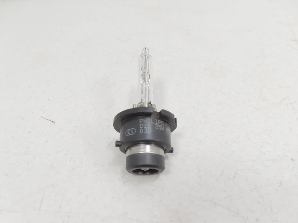 03 BMW Z4 E85 #1312 Headlight Bulb D2S Xenon HID OEM - Image 3 of 3