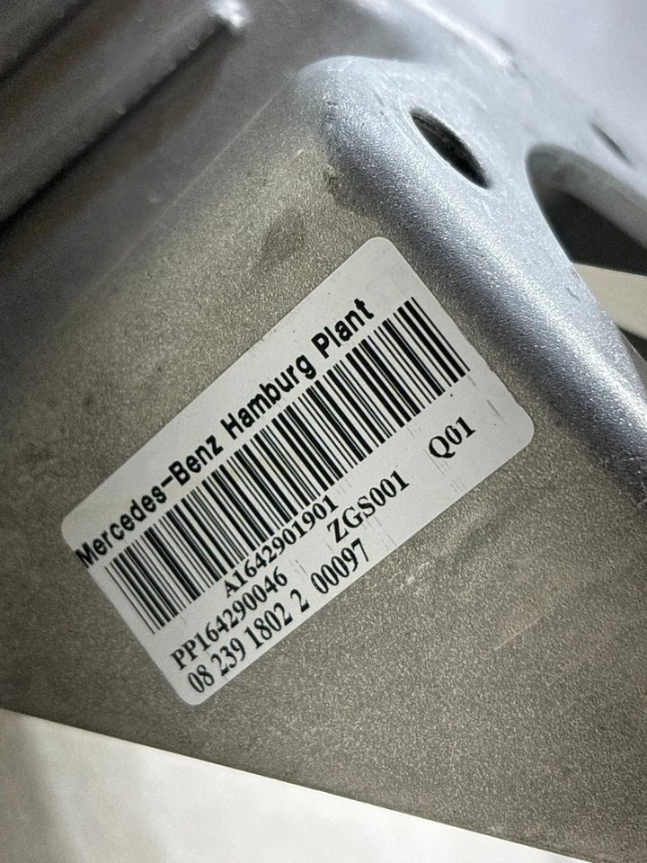 Pedal de freno de estacionamiento Mercedes-Benz Gl320/Gl450/Ml350 2003-2012 1642901901 OEM Foto 3 de 4