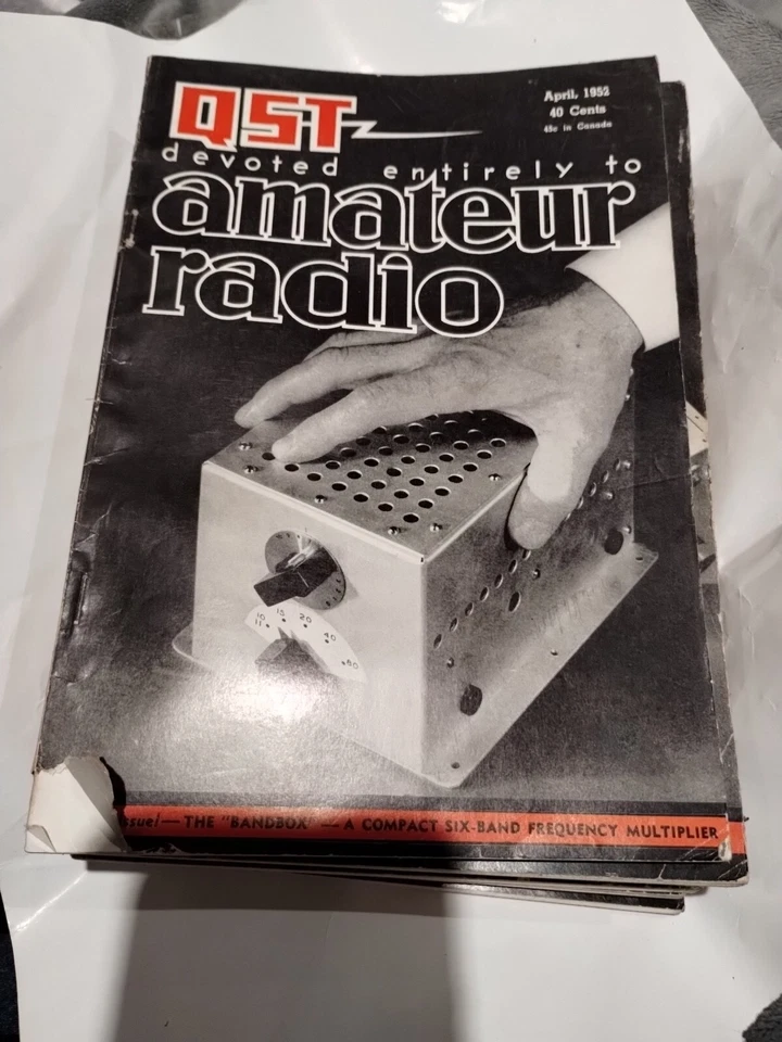 LOT OF QST Amateur Radio 1952 Magazines - Image 2 of 4