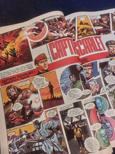 Vintage TV ACTION + COUNTDOWN Comic 19 AUGUST 1972 #79 Dr Who Persuaders Scarlet - Picture 5 of 9
