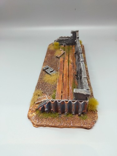 28mm Warhammer 40K Bunker Fire Position Terrain Painted - Picture 2 of 4