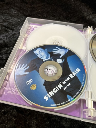 DVD -Best of Warner Bros. Film Collection Musicals 1951-1964 Singin' in the Rain - Picture 4 of 8