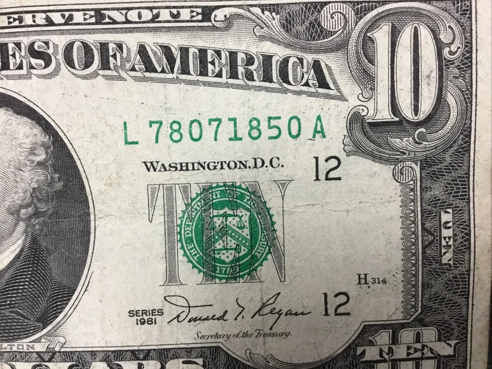 1981 $10 Federal Reserve Note MISLAIGNED REVERSE Error with Tilted 3rd Print obv - Image 4 of 4