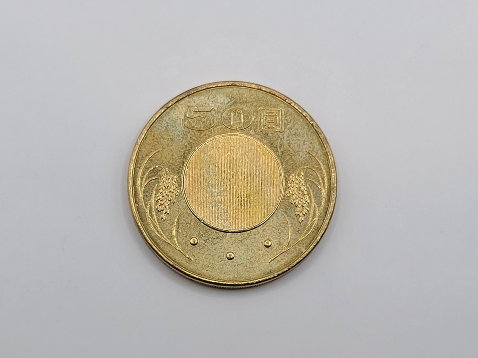 Foto 1 di 6