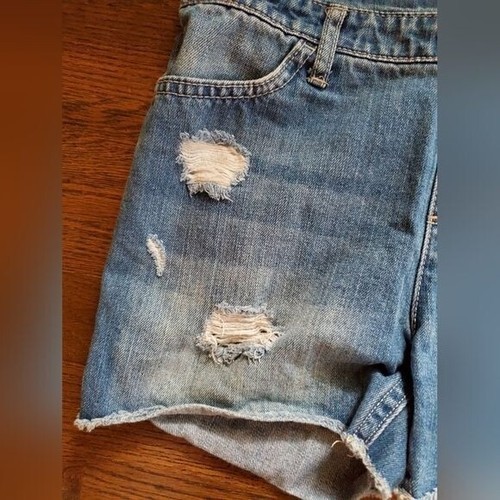 TCP (The Children's Place) Girls 10 "destroyed" shortall overalls - Picture 2 of 6
