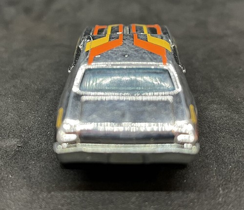 2004 Mattel 69 Chevelle - Picture 3 of 8