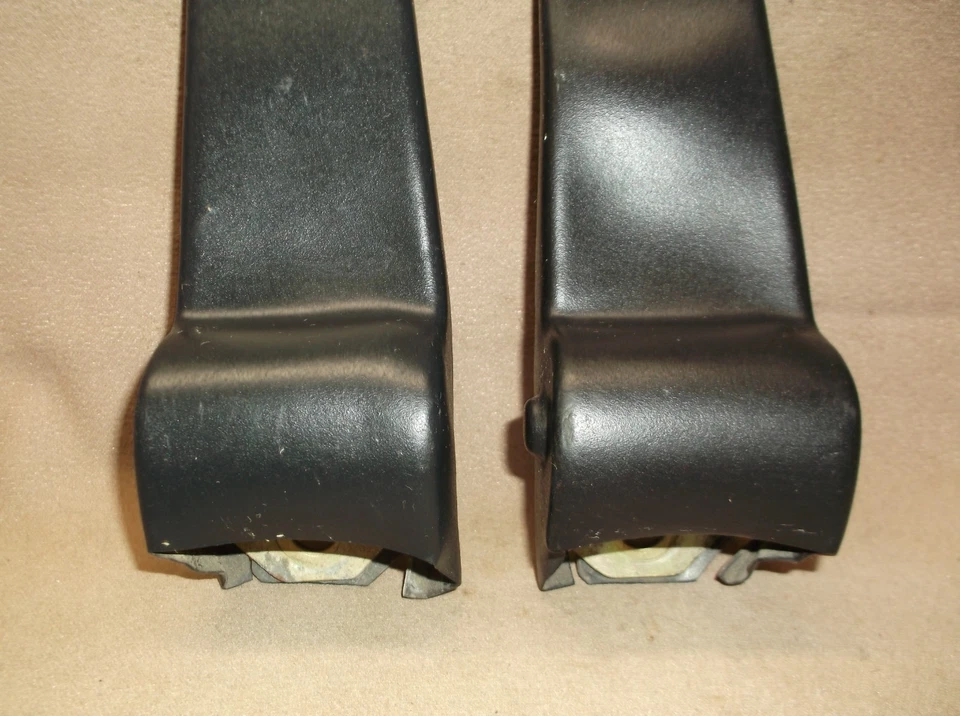 Ford Mustang Shelby Pr Robbins 1967 Mercury Cougar retractores de cinturón de seguridad negro Foto 3 de 4