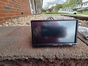 Sony XAV-AX3200 Multimedia Receiver 7-inch NEW! never used