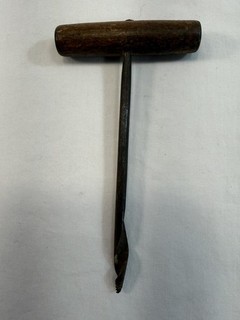 Vintage Hand Gimlet Auger Drill Tool Wooden Handle