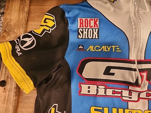GT Bicycles Cycling Jersey Mens L 1/4 Zip Shimano Acura Rock Shox Made In Italy - Picture 3 of 13