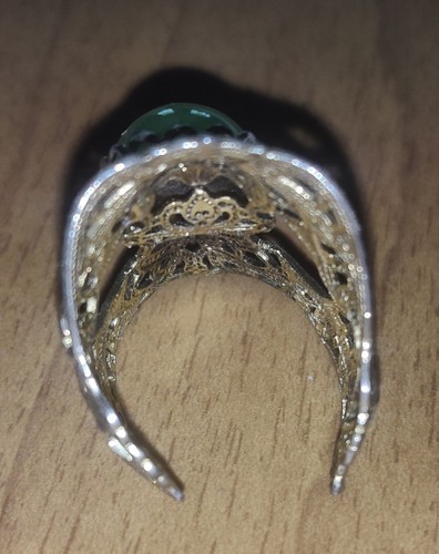 Green Faux Jade Wrap around Filigree Gold Tone Adjustable Ring Vintage - Picture 3 of 8