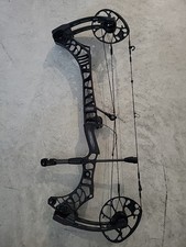 Mathews V3X 29 Compound Bow Right-Handed Black