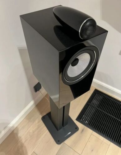 Bowers & Wilkins 705 S2 Bookshelf Speakers -black (Pair) **Open Box**