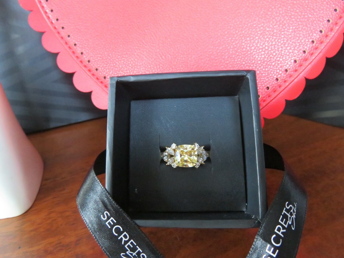 Secrets Shhh Rings Secrets Shhh Yellow Gold Canary Diamond