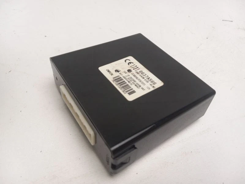 MITSUBISHI OUTLANDER 2011 módulo de unidad de entrada sin llave Foto 3 de 4