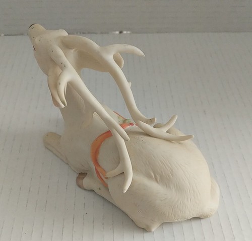 ENESCO Reindeer “FLEETING GLANCE” G.G. Santiago Figurine Christmas Decoration - 第 5/8 張圖片
