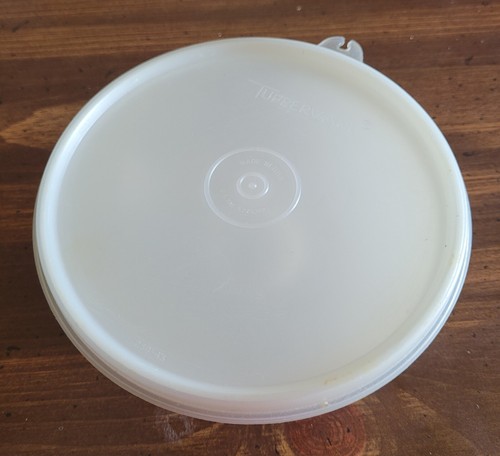 Vintage Tupperware Dip Bowl - Picture 5 of 5