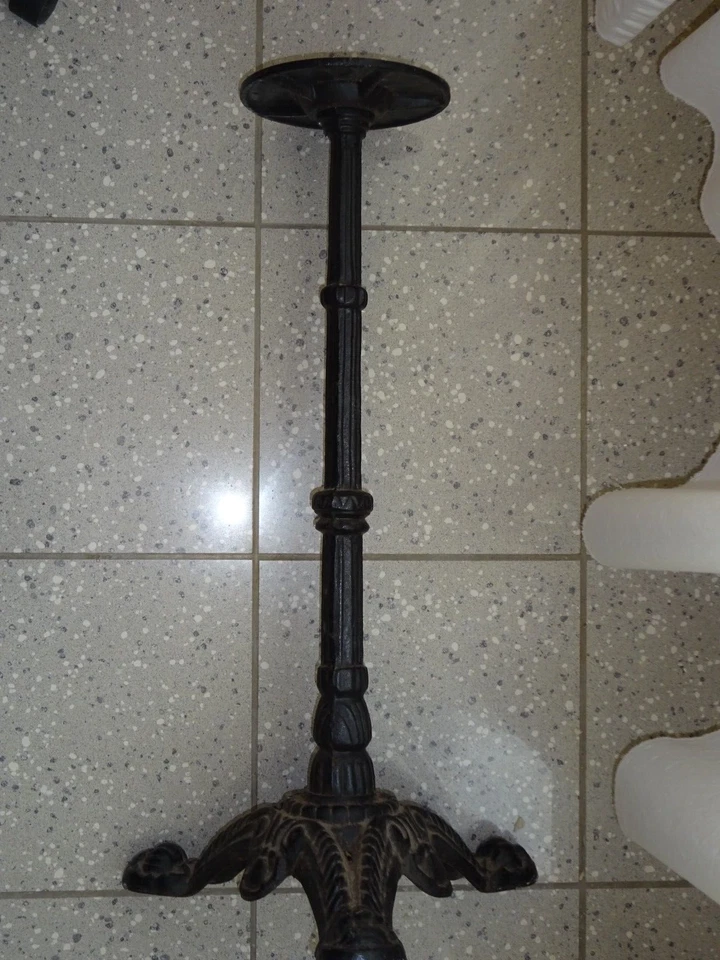 PIED en fonte guéridon BISTROT Vintage - Photo 2/4