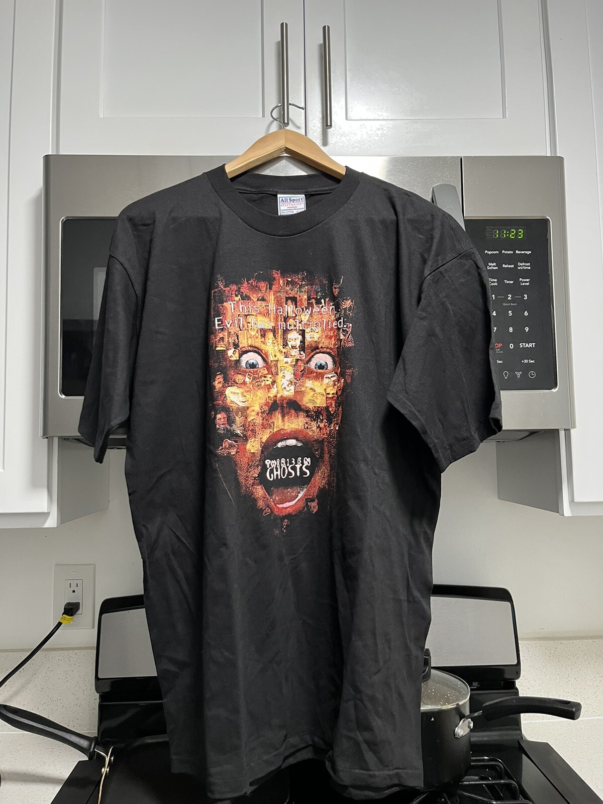 Vintage 2001 Thirteen Ghosts Horror Movie Promo Tee Shirt Size XL